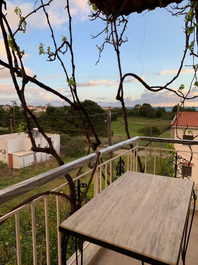Sea Side Hotell Kakovatos Eksteriør bilde