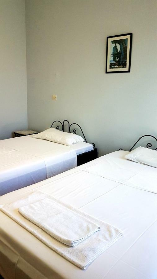Sea Side Hotell Kakovatos Eksteriør bilde